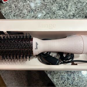 Lange Blush Hair Dryer Brush